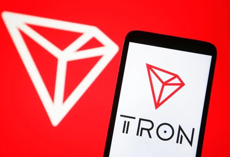 Trump-Linked Stablecoin Boosts TRX Price: Tron's Bullish Surge